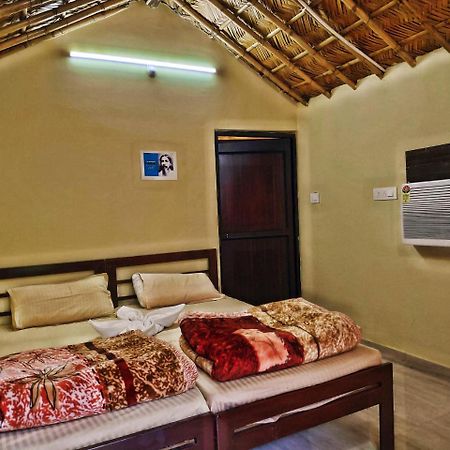 Garud Chatti River Resort Rishīkesh Exterior foto