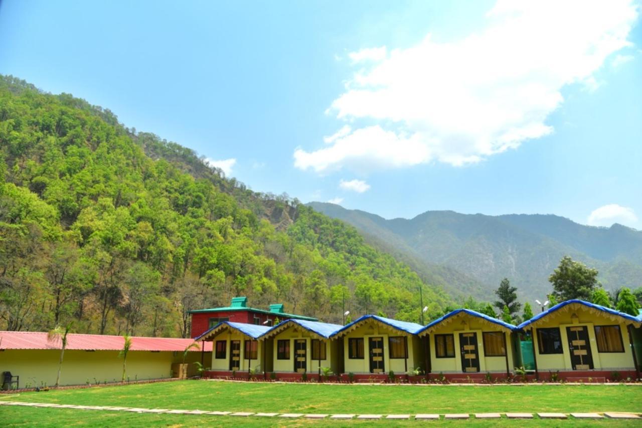 Garud Chatti River Resort Rishīkesh Exterior foto