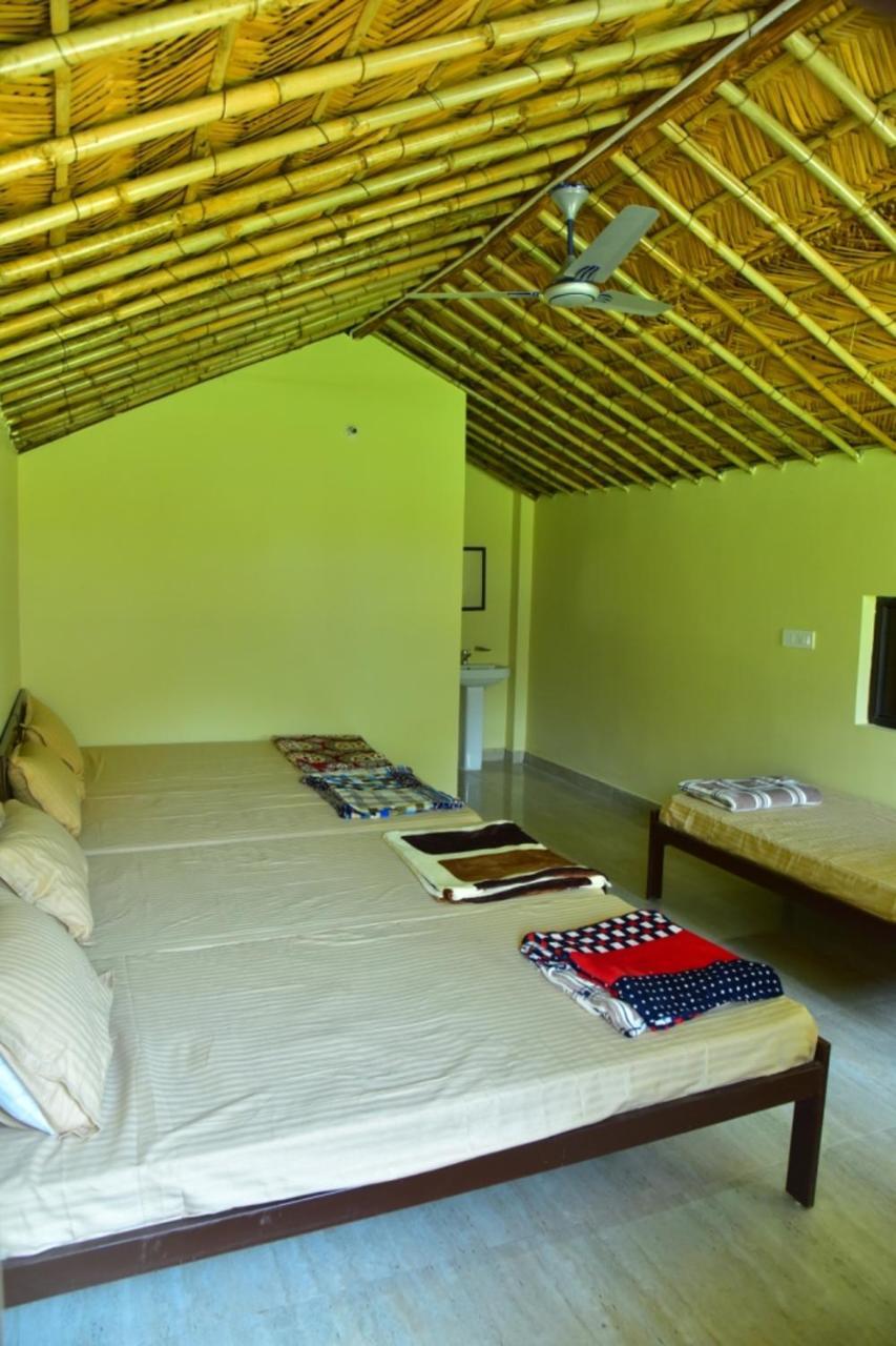 Garud Chatti River Resort Rishīkesh Exterior foto