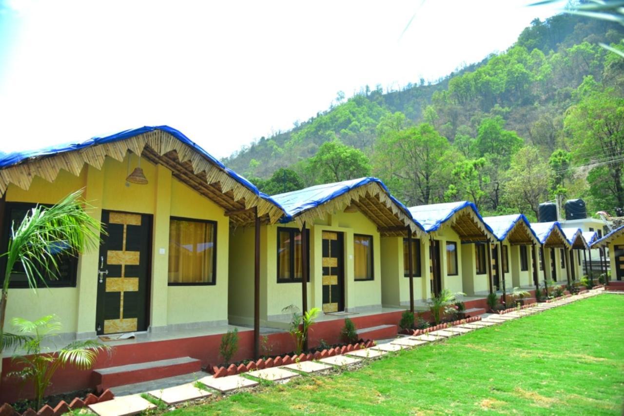 Garud Chatti River Resort Rishīkesh Exterior foto
