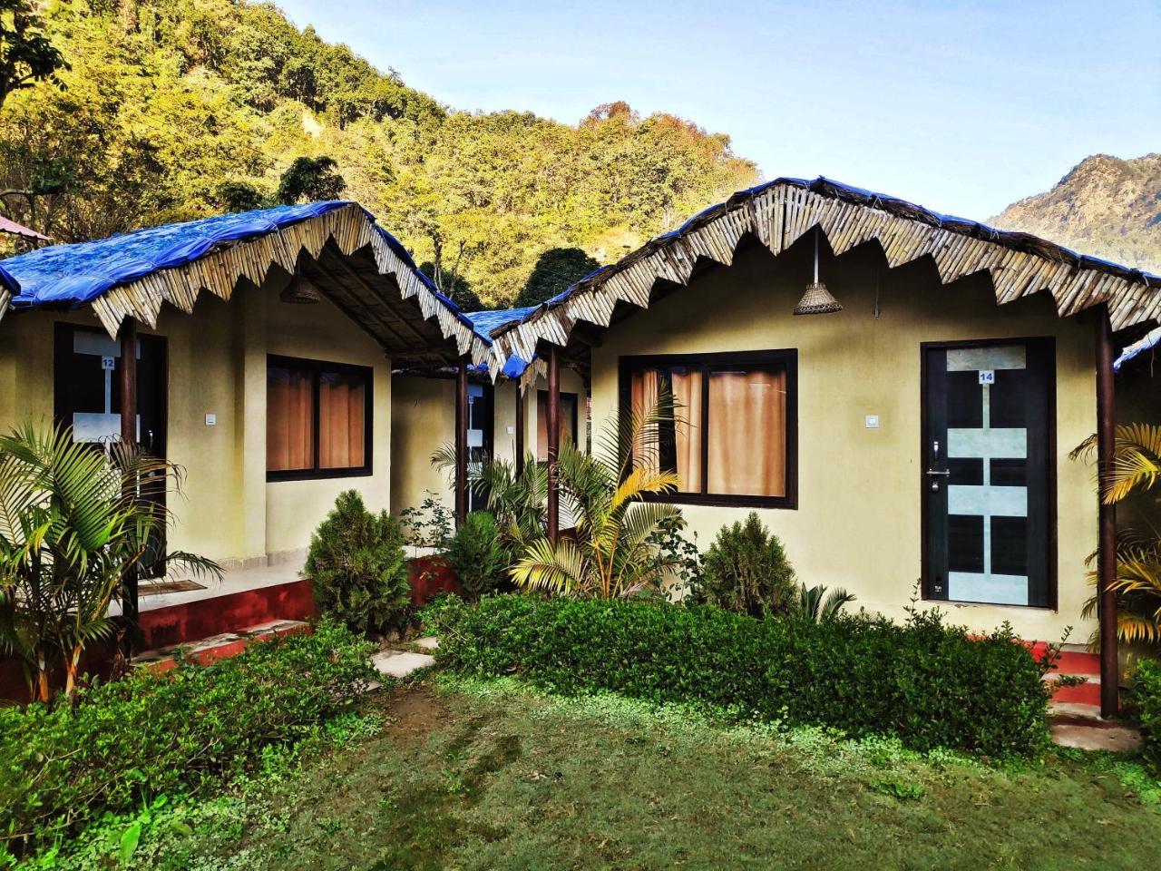Garud Chatti River Resort Rishīkesh Exterior foto