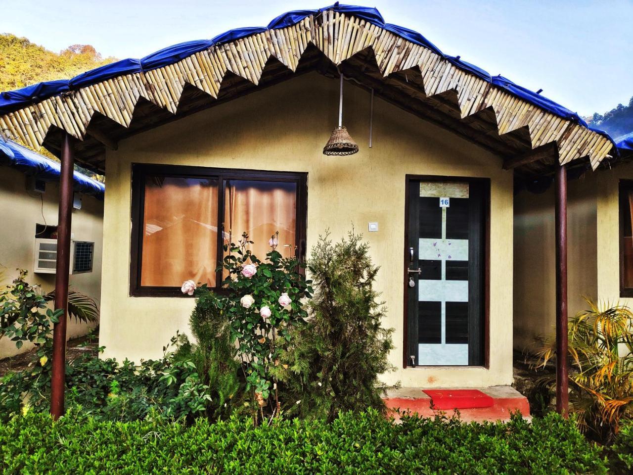 Garud Chatti River Resort Rishīkesh Exterior foto